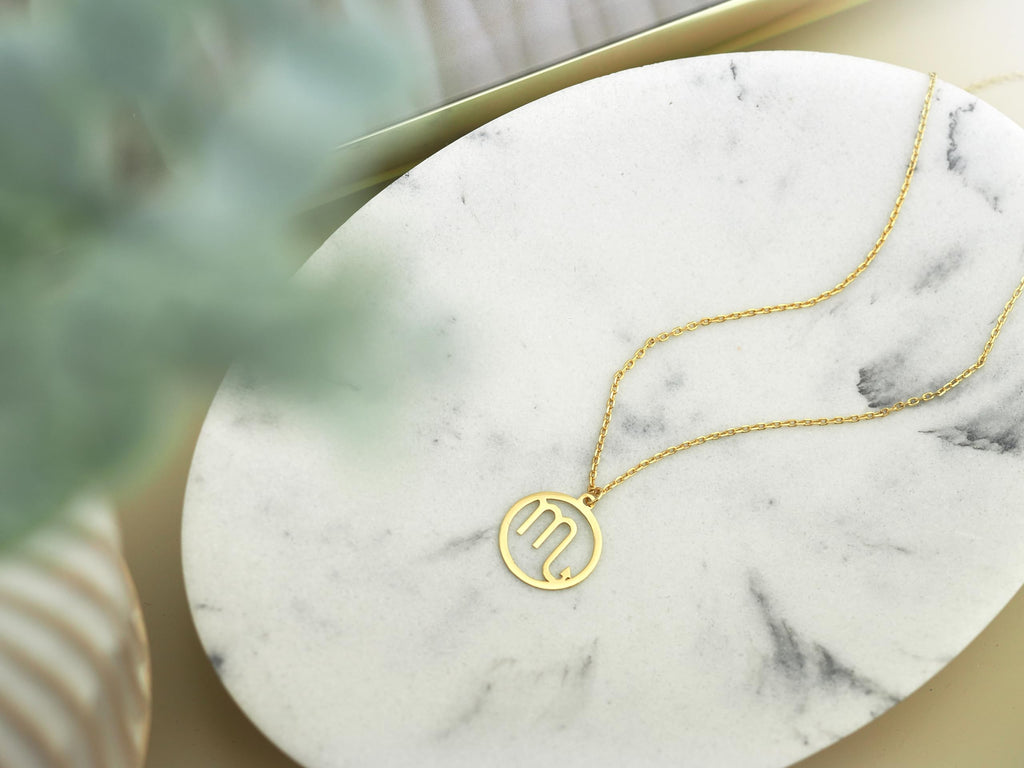 Collar marca Sofia Milani -  para Mujeres en Plata de Ley 925 - Chapado en Oro - Signo de Escorpio